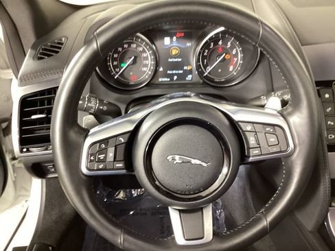 Used 2018 Jaguar F-TYPE Convertible RWD image 22