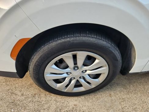 Used 2022 Kia Soul LX FWD image 8