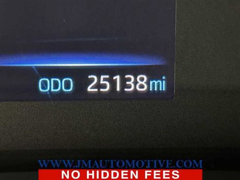 Used 2023 Toyota Corolla LE w/ LE Convenience Package FWD image 21