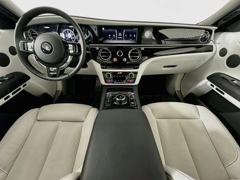 Certified 2022 Rolls-Royce Ghost AWD/4WD image 4