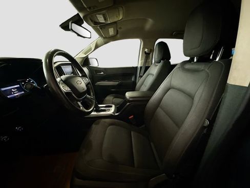 Used 2019 Chevrolet Colorado LT w/ LT Convenience Package image 20