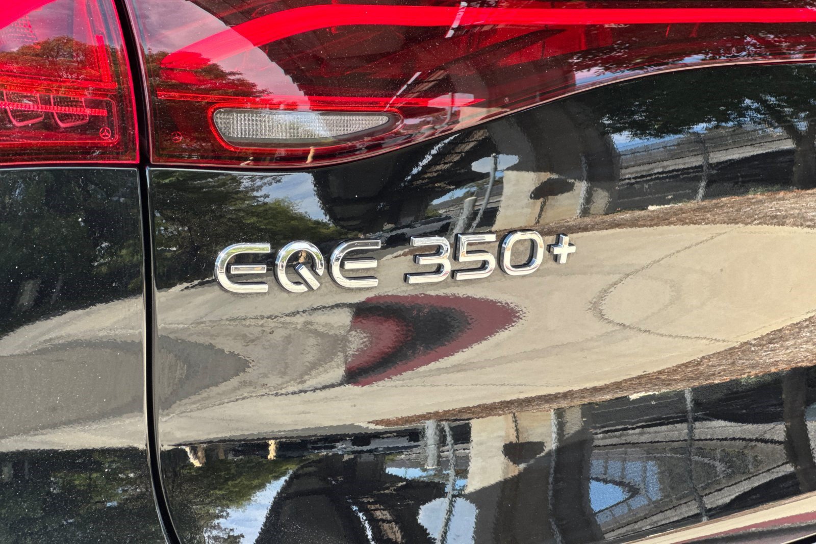 Used 2024 Mercedes-Benz EQE 350+ SUV image 30