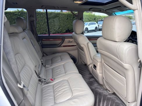 Used 2006 Lexus LX 470 4WD image 24