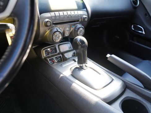 Used 2010 Chevrolet Camaro SS w/ RS Package RWD image 22