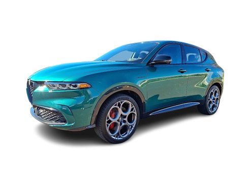 Used 2024 Alfa Romeo Tonale Veloce image 3