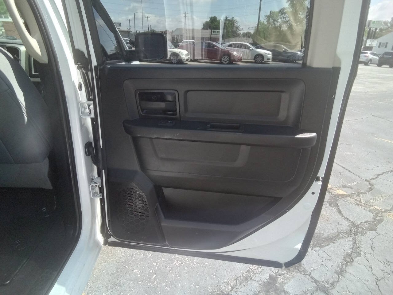 Used 2019 RAM 1500 Tradesman w/ Tradesman SXT Package AWD/4WD image 6