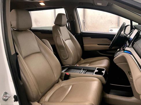 Used 2022 Honda Odyssey Touring image 7