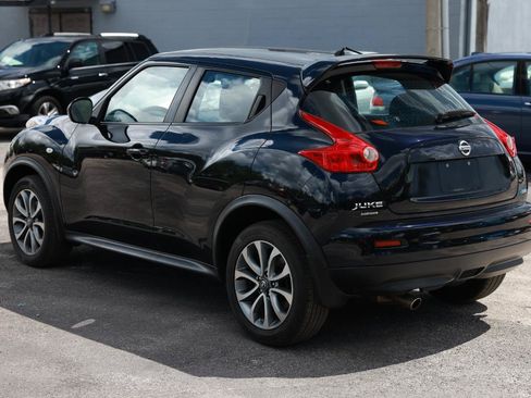 Used 2013 Nissan Juke S w/ Sport Pkg FWD image 5
