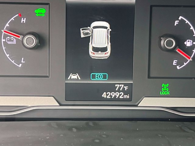 Certified 2024 Hyundai Tucson SEL AWD/4WD image 26