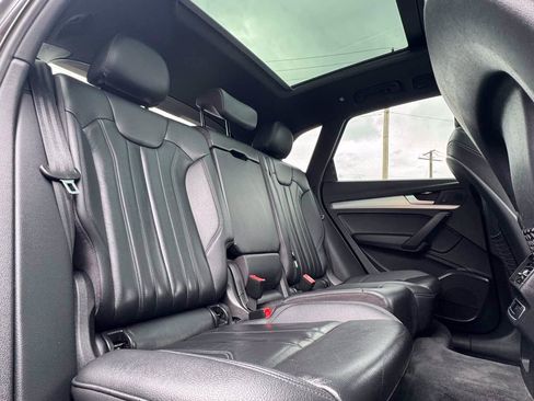 Used 2018 Audi Q5 2.0T Premium Plus AWD/4WD image 38