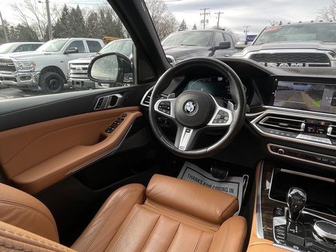 Used 2021 BMW X5 xDrive40i w/ M Sport Package image 29