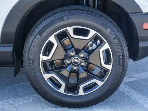 Certified 2024 Ford Bronco Sport Outer Banks w/ Tech Package AWD/4WD image 10