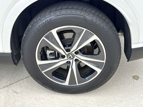 Used 2025 Lexus RX 350 Premium w/ Accessory Package (Z1) FWD image 31