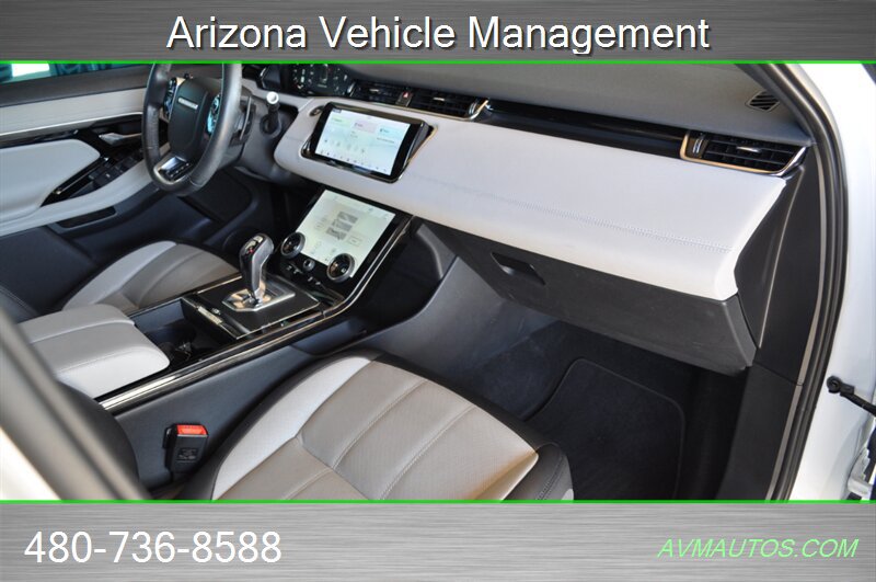 Used 2020 Land Rover Range Rover Evoque R-Dynamic SE AWD/4WD image 3