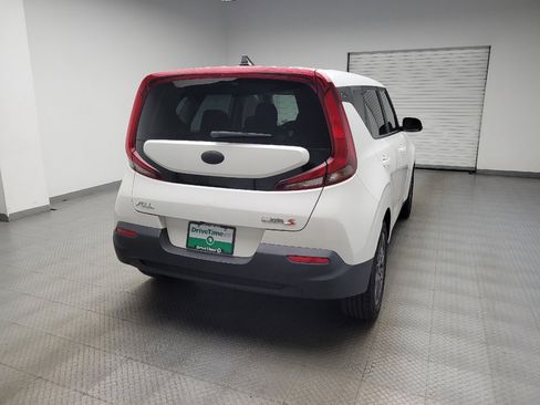 Used 2021 Kia Soul S FWD image 7