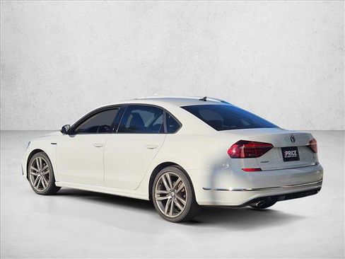 Used 2018 Volkswagen Passat 2.0T R-Line image 7