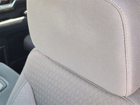 Used 2025 Chevrolet Silverado 1500 LT image 17