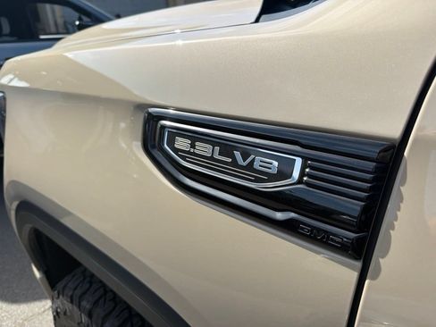 Used 2023 GMC Sierra 1500 Elevation RWD image 4