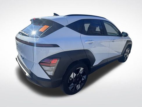 Used 2025 Hyundai Kona SEL image 8