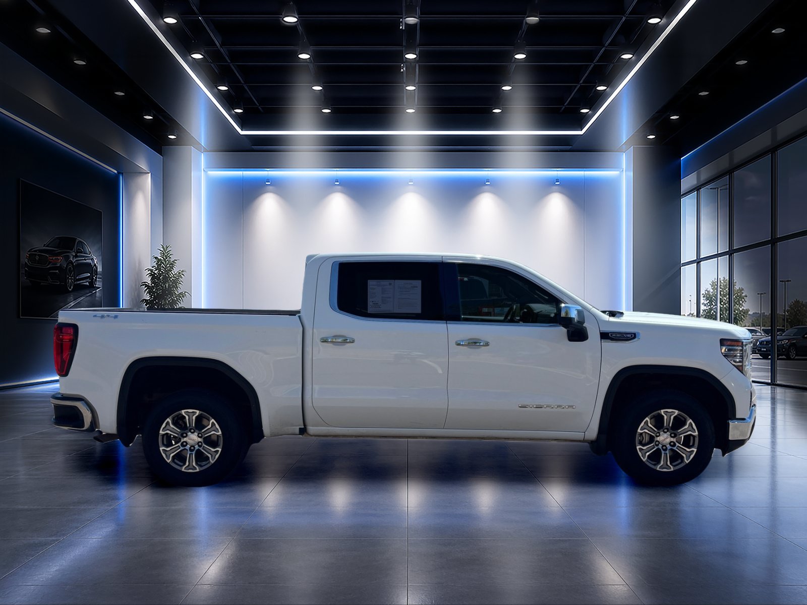 Used 2024 GMC Sierra 1500 SLT AWD/4WD image 3
