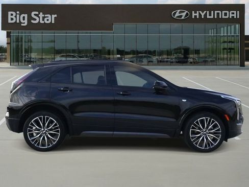 Used 2024 Cadillac XT4 Sport FWD image 5