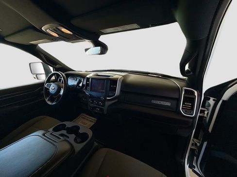 Used 2024 RAM 2500 Big Horn image 33