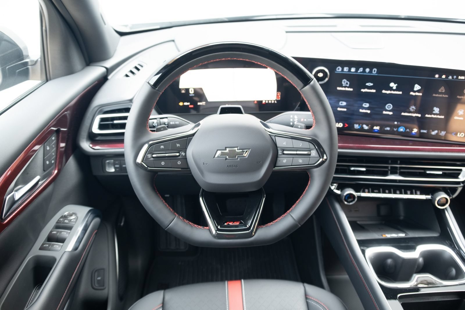 New 2026 Chevrolet Traverse RS AWD/4WD image 2