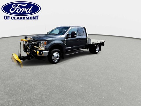 Used 2020 Ford F350 XLT w/ XLT Value Package AWD/4WD image 4