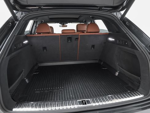 Used 2019 Audi e-tron Prestige AWD/4WD image 19