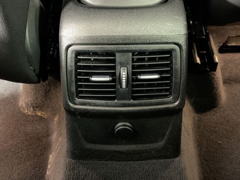 Used 2018 BMW X1 sDrive28i image 34