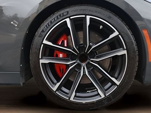 Used 2024 BMW 430i Coupe w/ M Sport Package RWD image 19