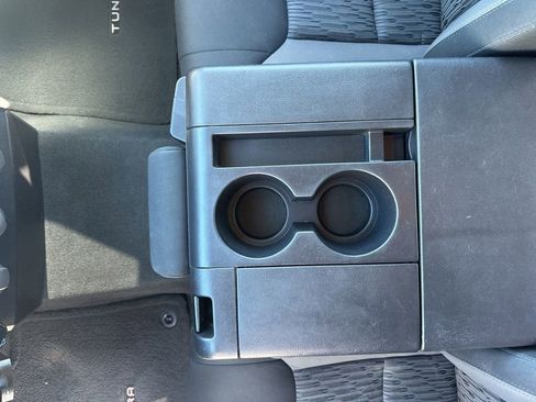 Used 2014 Toyota Tundra SR5 image 32