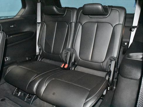 Used 2025 Jeep Grand Cherokee L Limited w/ Trailer Tow Package image 21