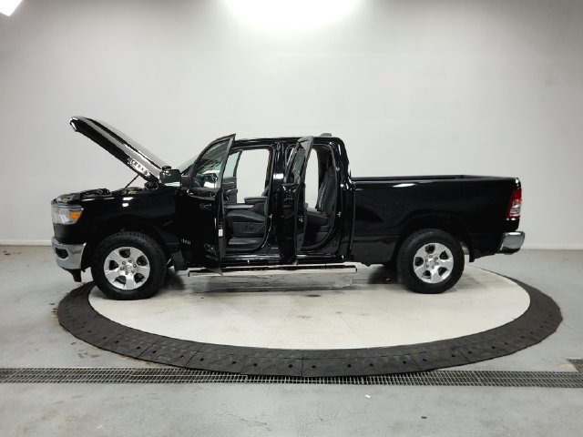 Used 2020 RAM 1500 Big Horn AWD/4WD image 13