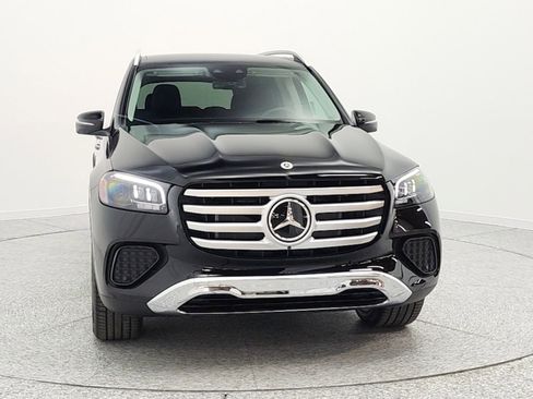 New 2026 Mercedes-Benz GLS 450 4MATIC image 2