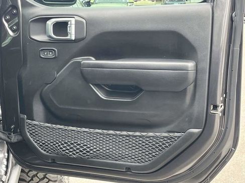 Used 2022 Jeep Gladiator Mojave w/ Trailer Tow Package image 25