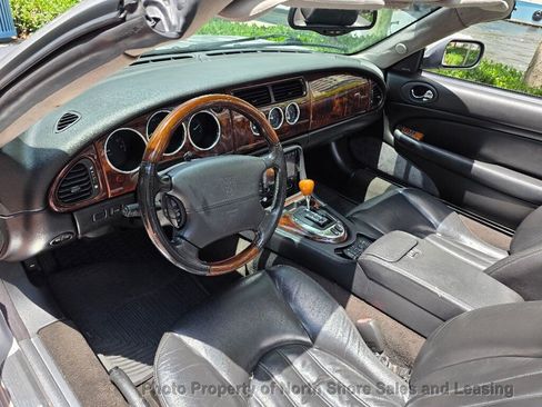 Used 2005 Jaguar XK8 Convertible RWD image 72