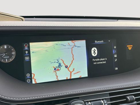 Used 2019 Lexus LS 500 w/ Interior Upgrade Package image 12