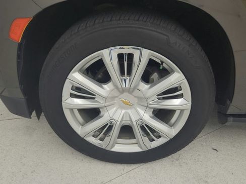 Used 2021 Chevrolet Tahoe High Country RWD image 31