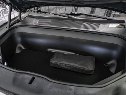 Used 2023 Rivian R1S Adventure image 51