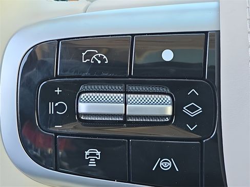 New 2025 Genesis GV80 3.5T Prestige image 24