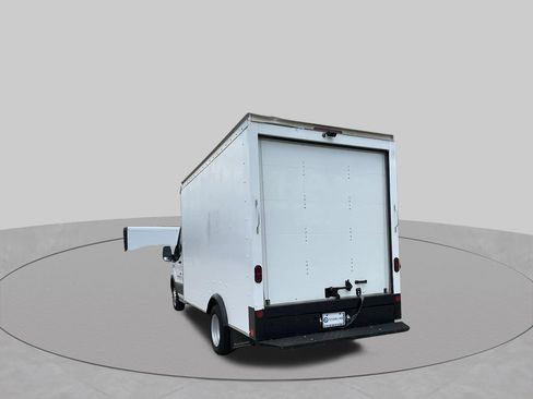 Certified 2022 Ford Transit 350 DRW RWD image 8