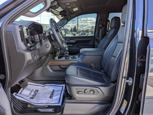 Certified 2024 Chevrolet Silverado 1500 High Country w/ Technology Package image 12