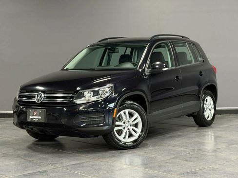 Used 2017 Volkswagen Tiguan S AWD/4WD image 1