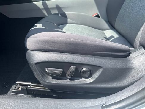 Certified 2023 Toyota Camry LE FWD image 38