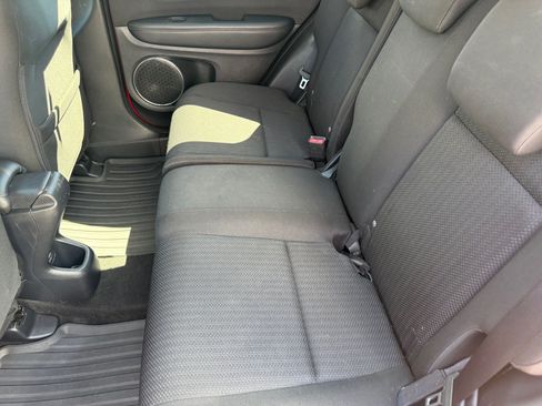Used 2016 Honda HR-V EX image 17