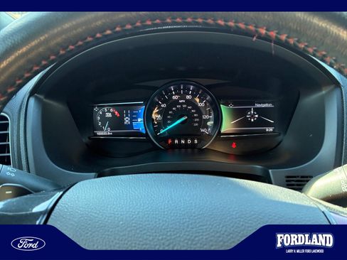 Used 2018 Ford Explorer Sport w/ Equipment Group 401A AWD/4WD image 11