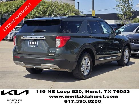 Used 2023 Ford Explorer XLT w/ Equipment Group 202A AWD/4WD image 4