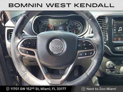 Used 2019 Jeep Cherokee Limited w/ Luxury Group image 29