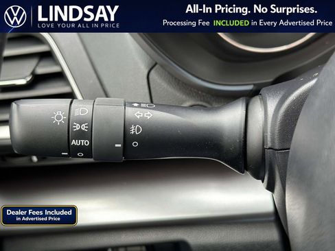 Used 2023 Subaru Crosstrek 2.5i Limited AWD/4WD image 22